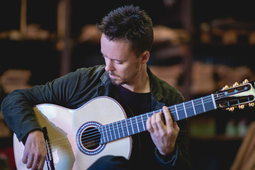 (photo by LuisZavaleta)