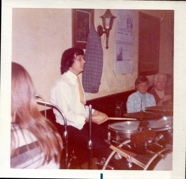 New Black Eagle
Sticky Wicket Pub (Photo by John Miller)